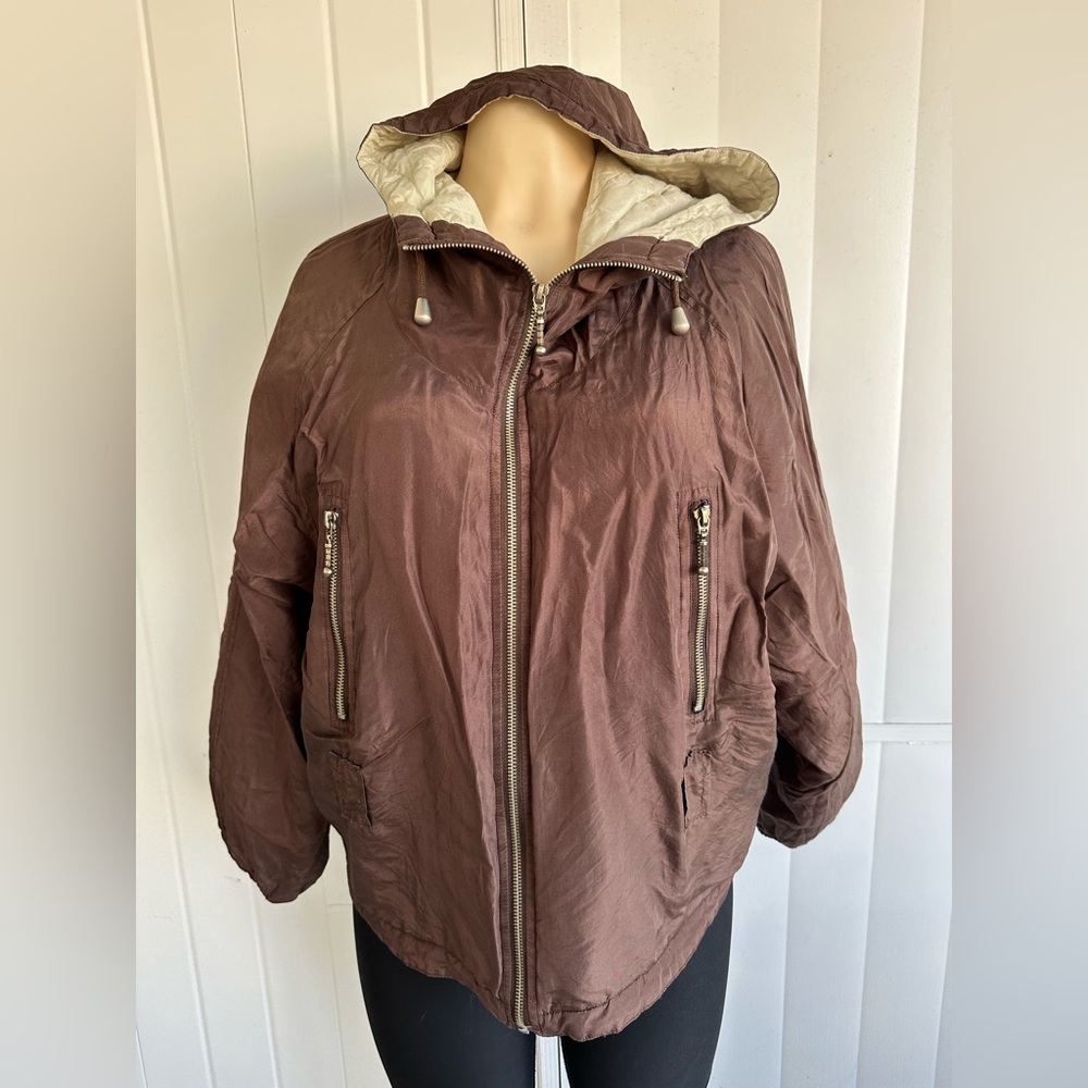 IN CHARGE 100 %SILK BOMBER JACKET
Size: M